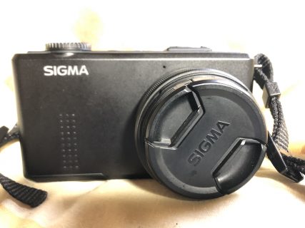 「SIGMA DP2 Merrill」を購入